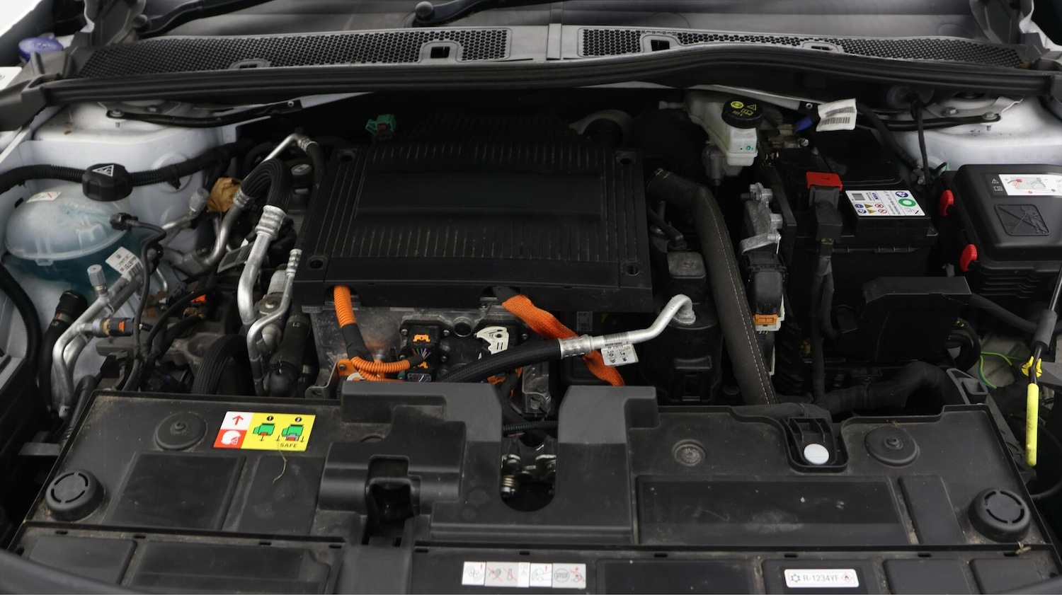 Used Citroen e-C4 2022 for sale - 76282768: Photo 20