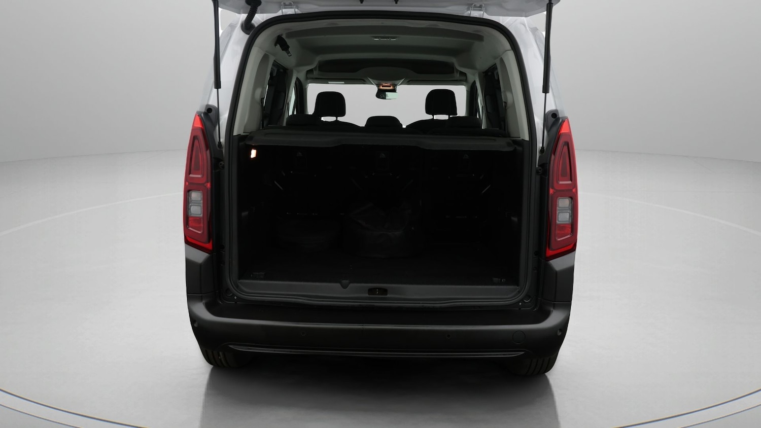 Used Toyota PROACE CITY Verso 2025 for sale - 77644012: Photo 17