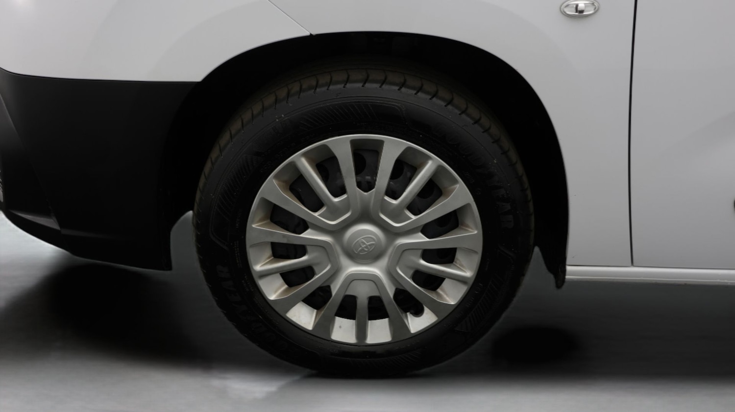 Used Toyota PROACE CITY Verso 2025 for sale - 77644012: Photo 18