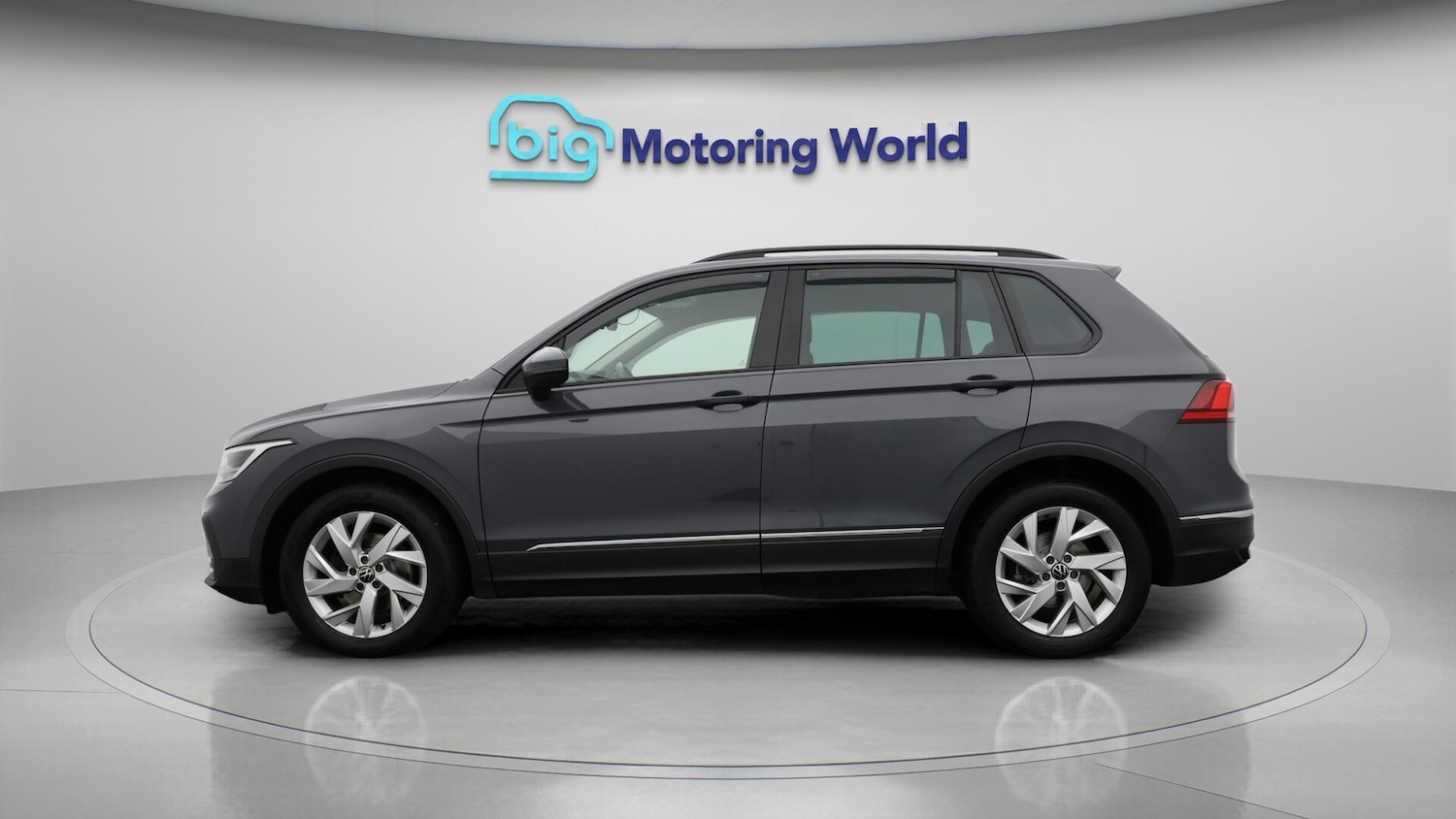 Used Volkswagen Tiguan 2021 for sale - 76592302: Photo 5