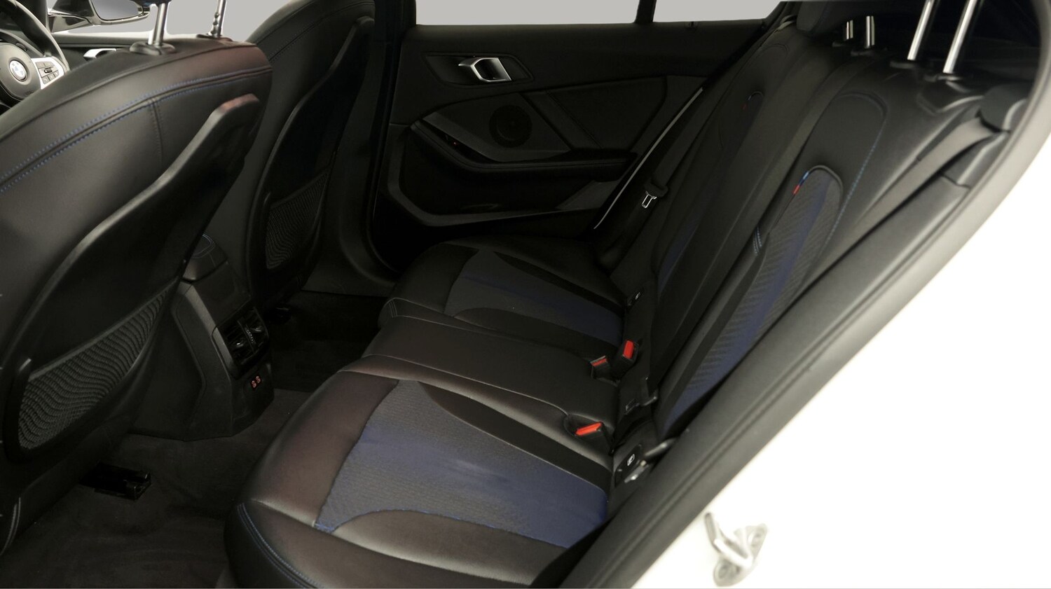 Used BMW 1 Series 2023 for sale - 77750150: Photo 16