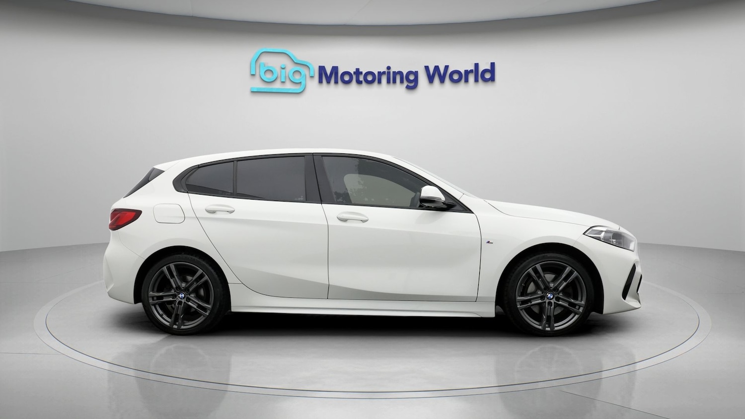 Used BMW 1 Series 2023 for sale - 77750150: Photo 8