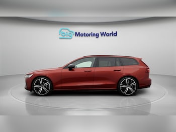 Used Volvo V60 2020 for sale - 78085693: Photo