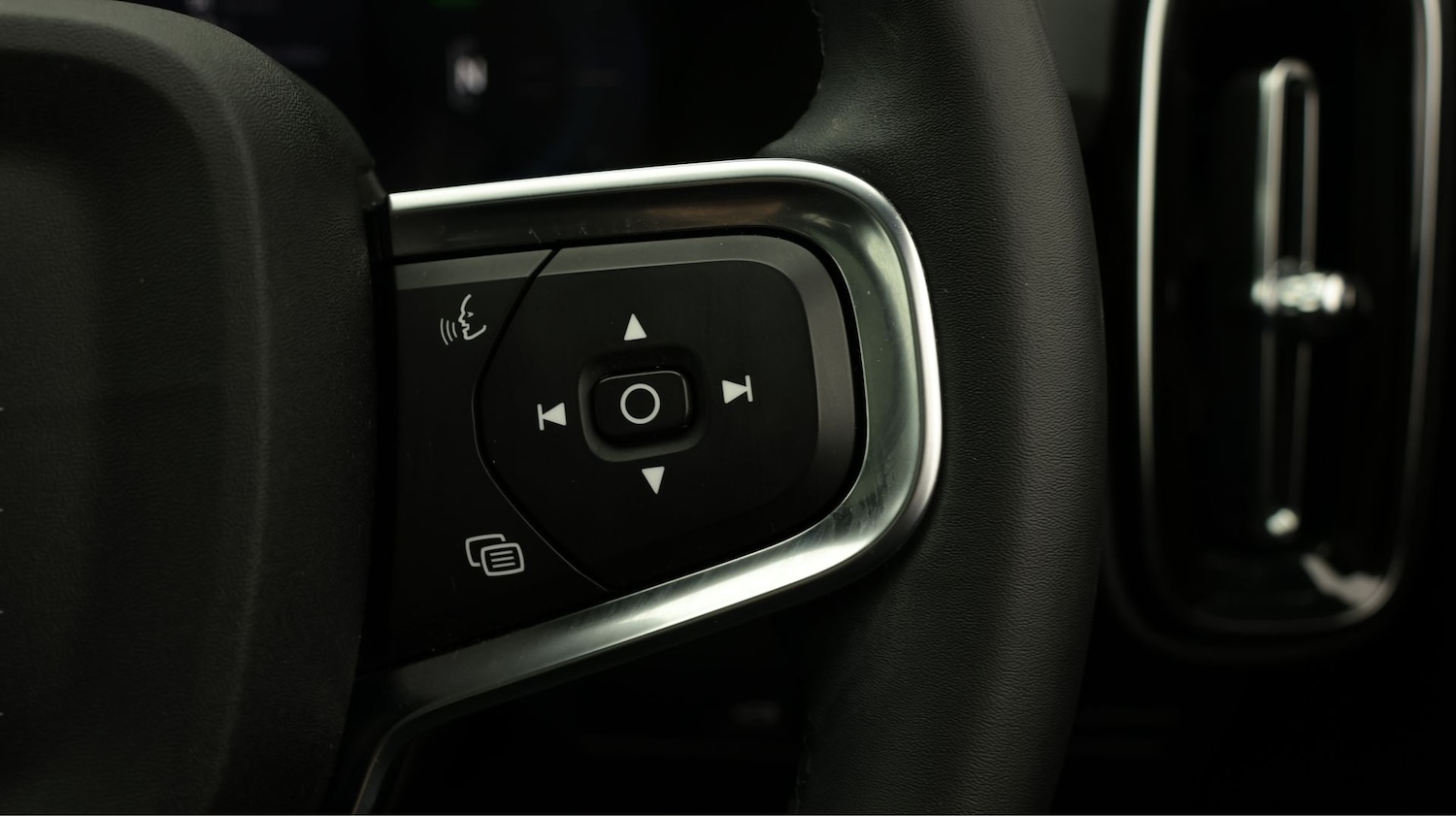 Used Volvo C40 2022 for sale - 77688907: Photo 22