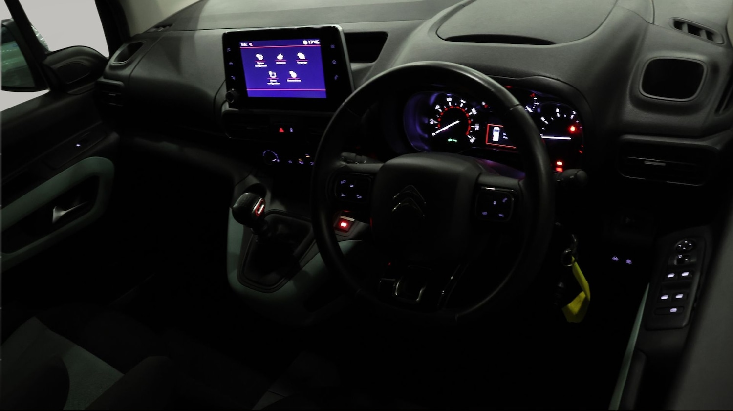 Used Citroen Berlingo 2021 for sale - 77436302: Photo 9