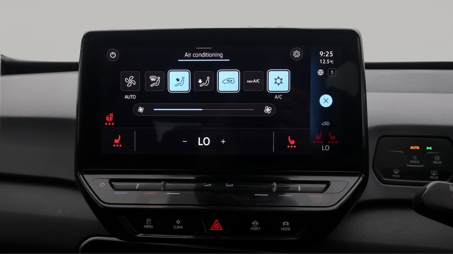 Used Volkswagen ID.3 2023 for sale - 77349986: Photo 12