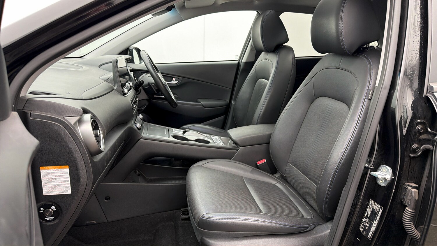 Used Hyundai KONA 2023 for sale - 77803110: Photo 13