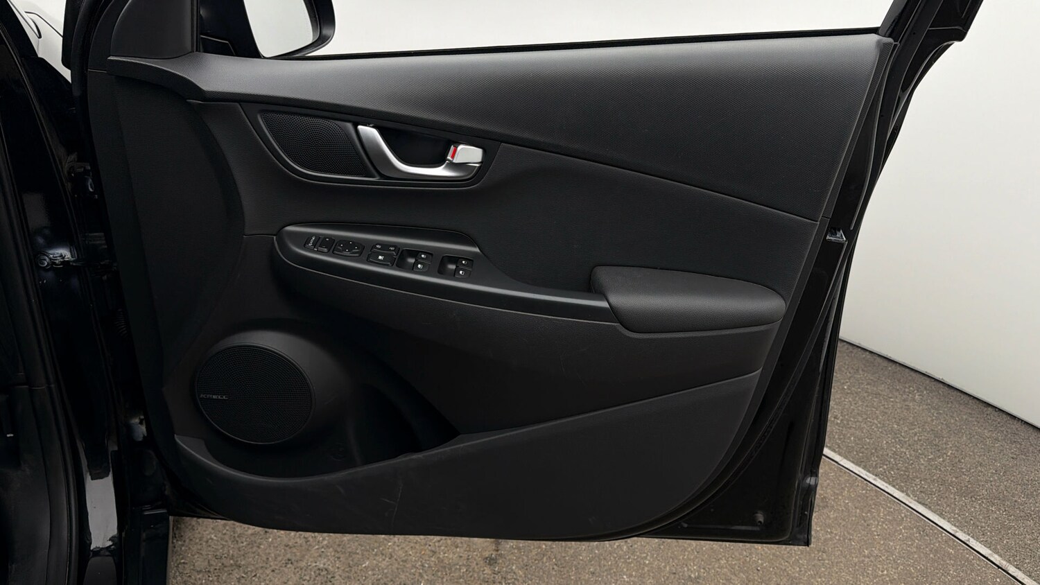 Used Hyundai KONA 2023 for sale - 77803110: Photo 14