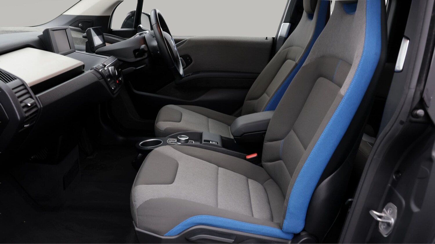 Used BMW i3 2022 for sale - 77591853: Photo 14