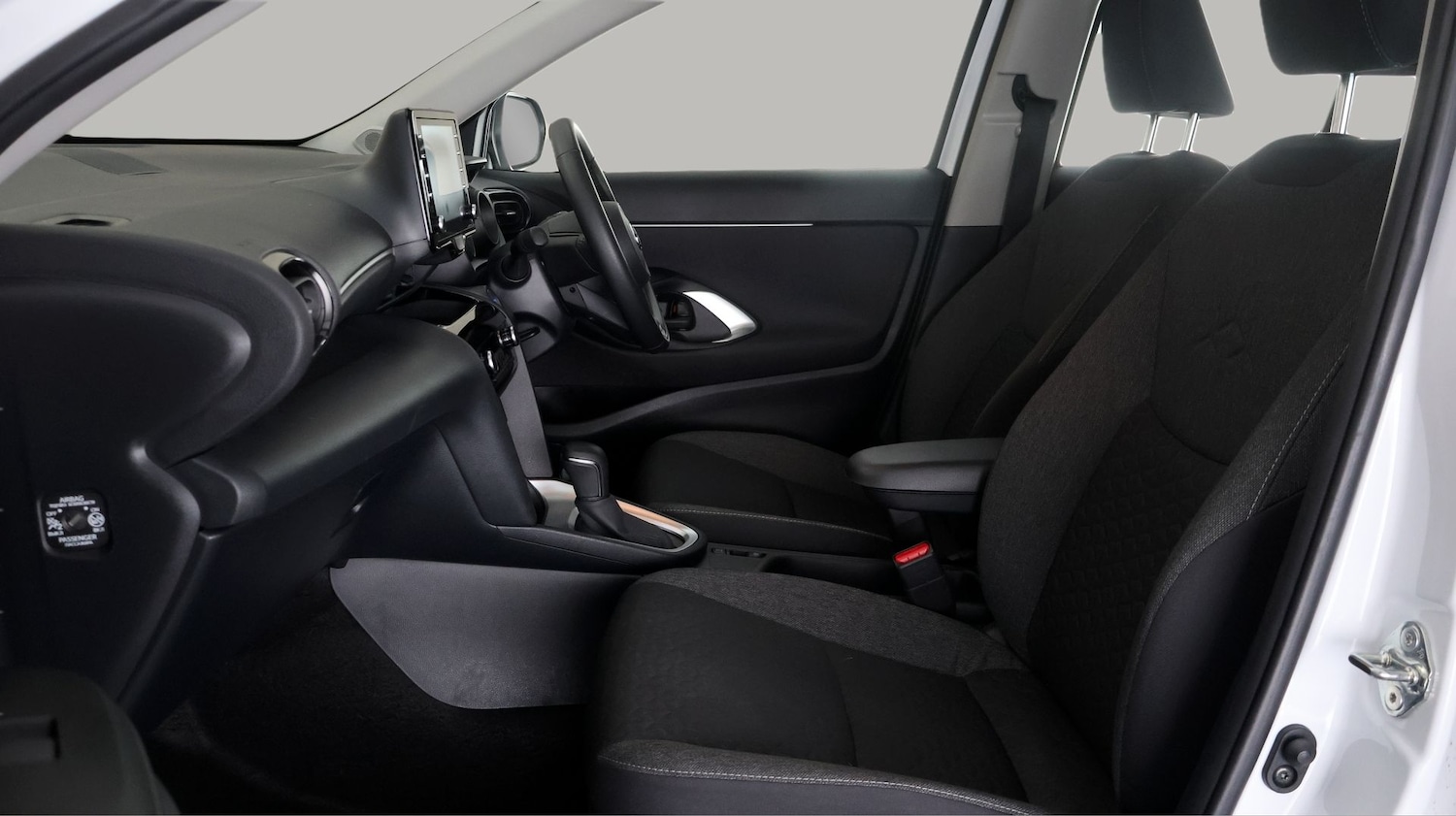 Used Toyota Yaris Cross 2023 for sale - 78199071: Photo 13