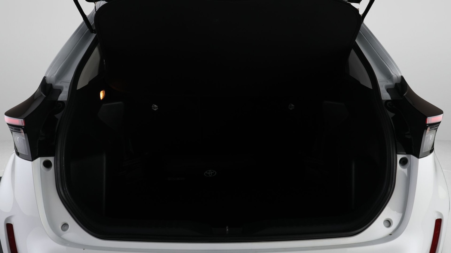 Used Toyota Yaris Cross 2023 for sale - 78199071: Photo 16