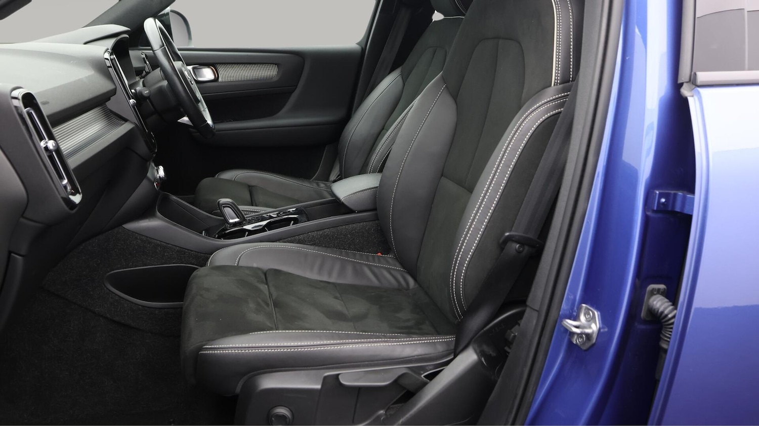 Used Volvo XC40 2021 for sale - 76071695: Photo 21