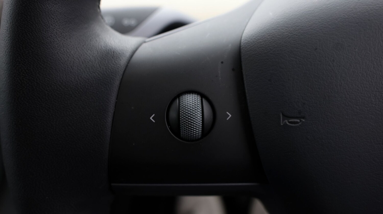 Used Tesla Model Y 2022 for sale - 77973629: Photo 22