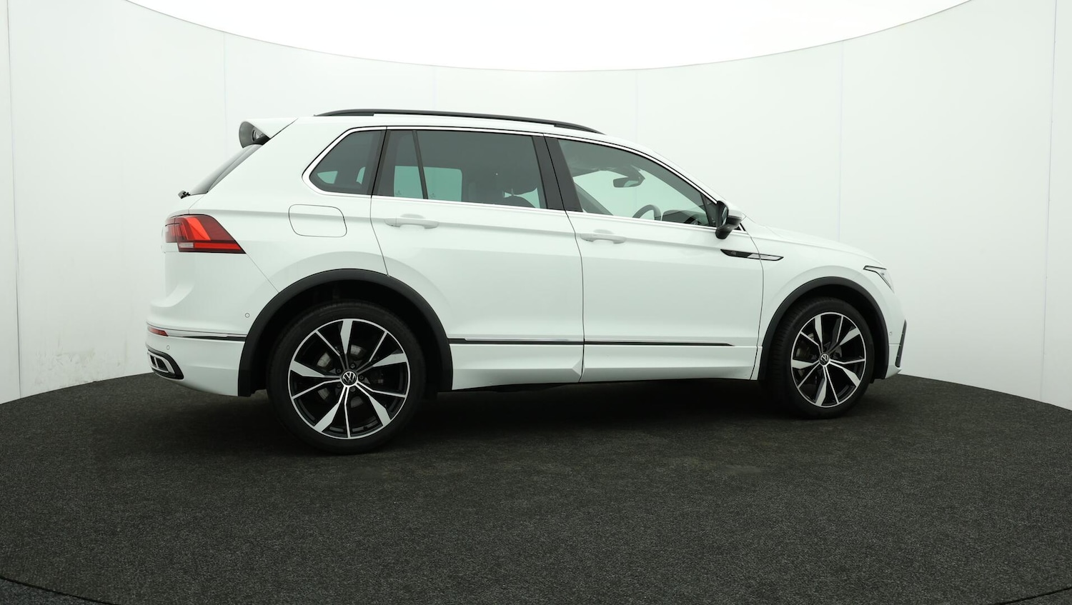 Used Volkswagen Tiguan 2023 for sale - 76152965: Photo 39