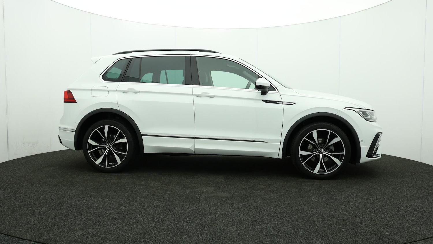Used Volkswagen Tiguan 2023 for sale - 76152965: Photo 43