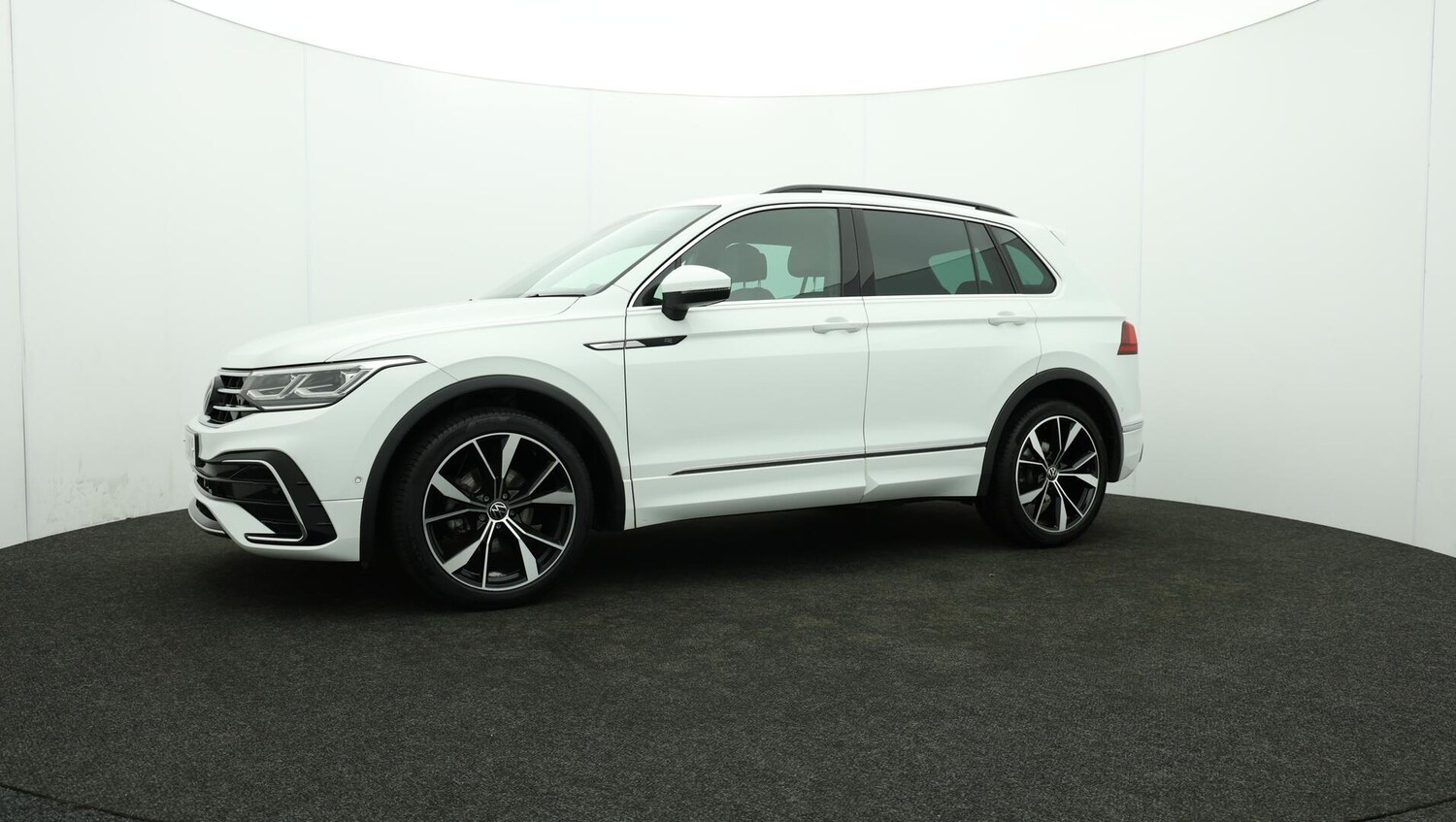 Used Volkswagen Tiguan 2023 for sale - 76152965: Photo 66