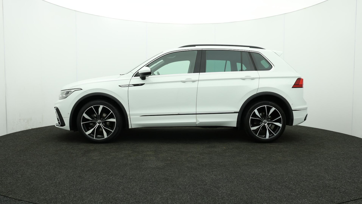 Used Volkswagen Tiguan 2023 for sale - 76152965: Photo 71