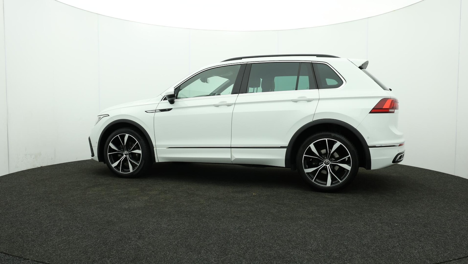 Used Volkswagen Tiguan 2023 for sale - 76152965: Photo 74