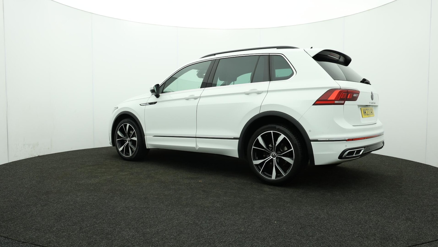 Used Volkswagen Tiguan 2023 for sale - 76152965: Photo 77