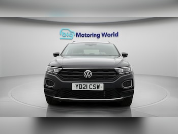 Used Volkswagen T-Roc 2021 for sale - 75507167: Photo