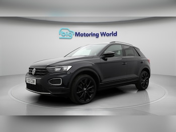 Used Volkswagen T-Roc 2021 for sale - 75507167: Photo