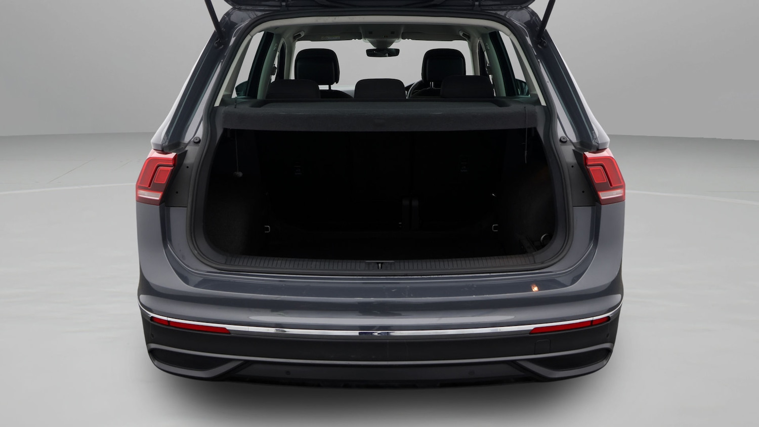 Used Volkswagen Tiguan 2021 for sale - 76909697: Photo 17