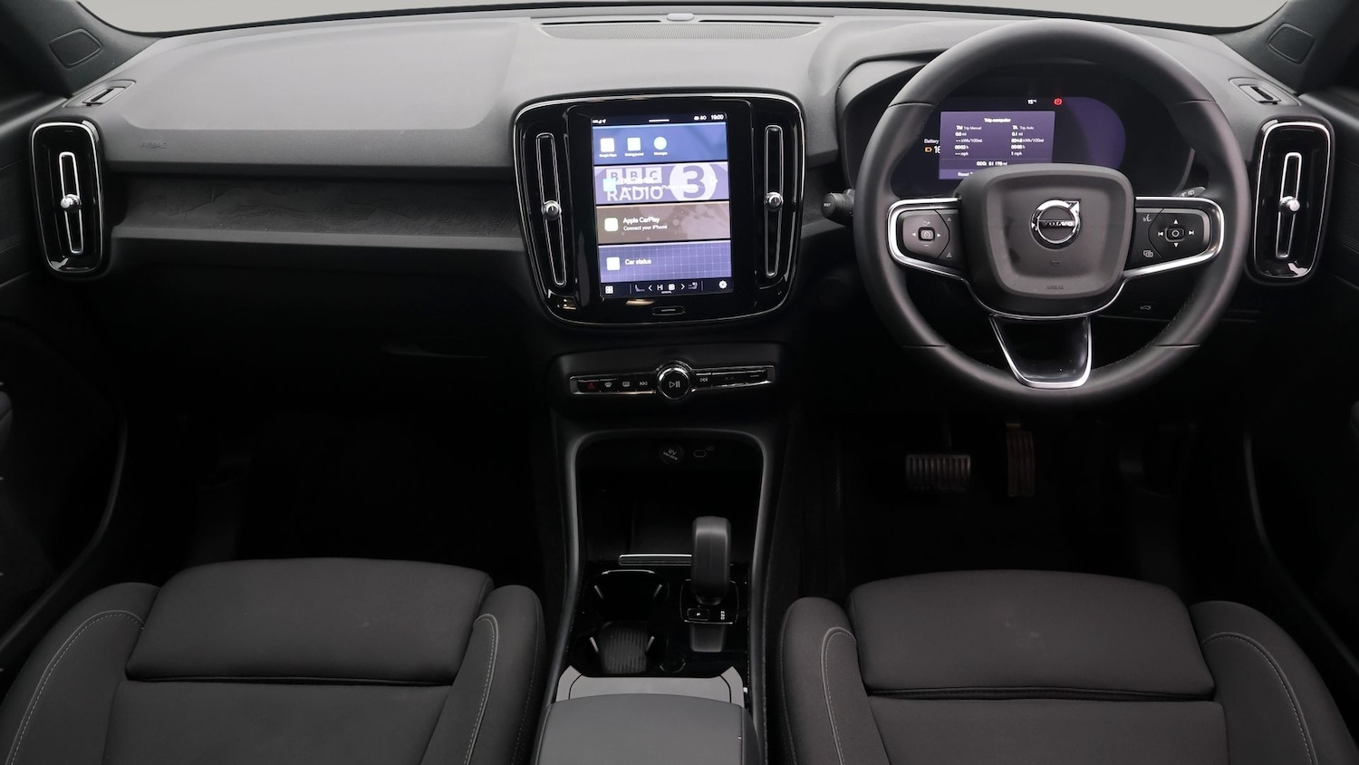 Used Volvo XC40 2022 for sale - 77367528: Photo 13