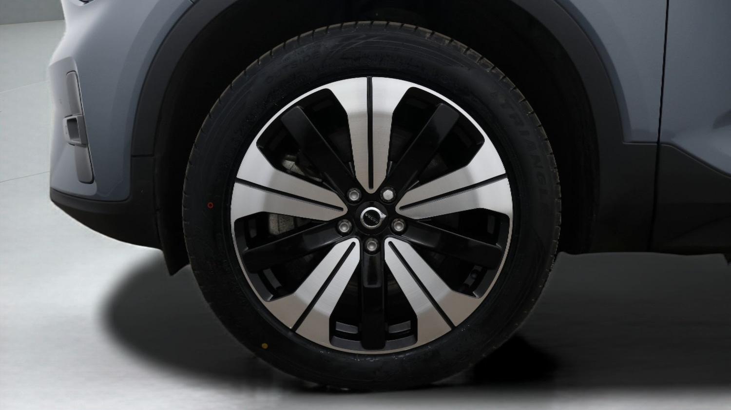 Used Volvo XC40 2022 for sale - 77367528: Photo 18