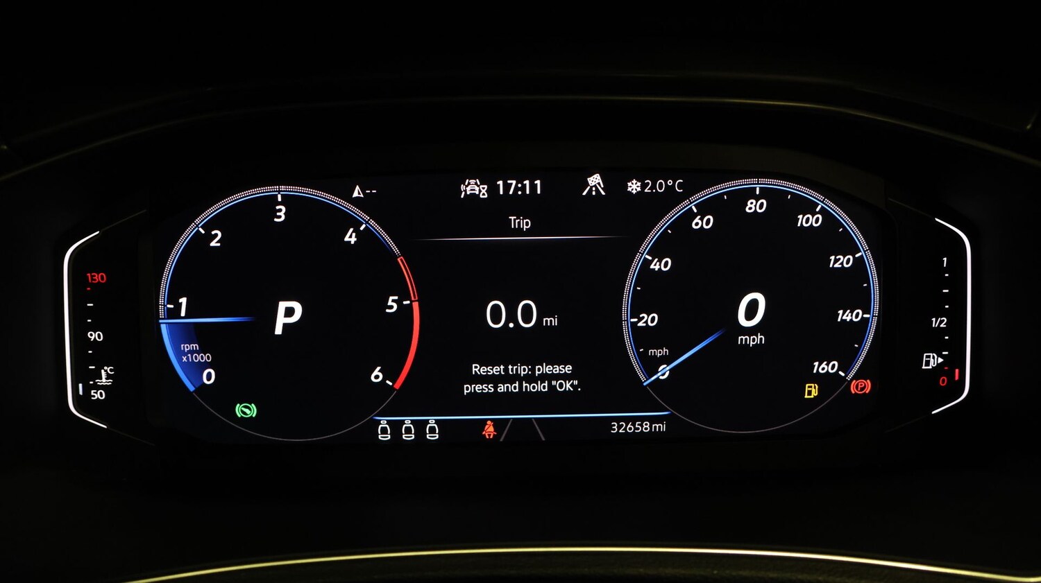 Used Volkswagen T-Roc 2021 for sale - 77463321: Photo 10