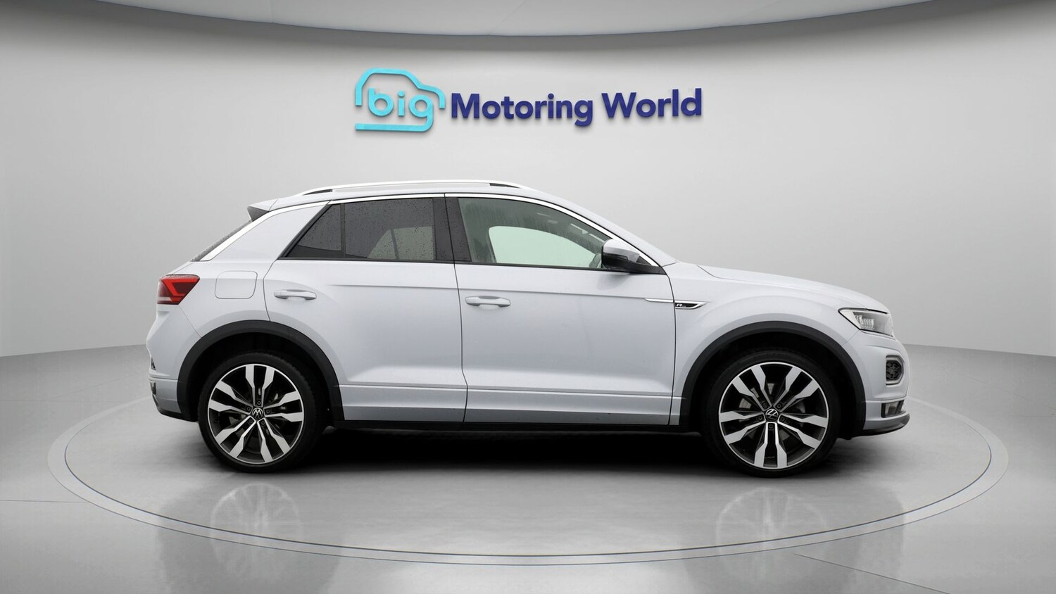 Used Volkswagen T-Roc 2021 for sale - 77463321: Photo 8