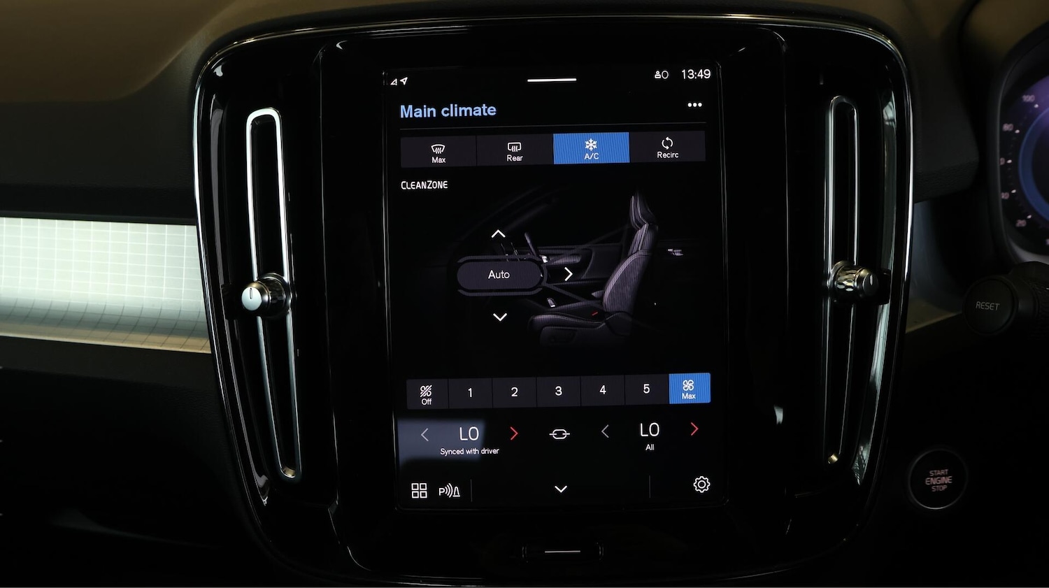 Used Volvo XC40 2022 for sale - 76560898: Photo 13