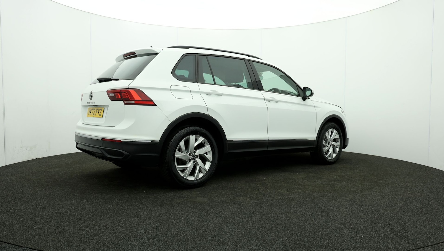 Used Volkswagen Tiguan for sale - 76809544: Photo 16
