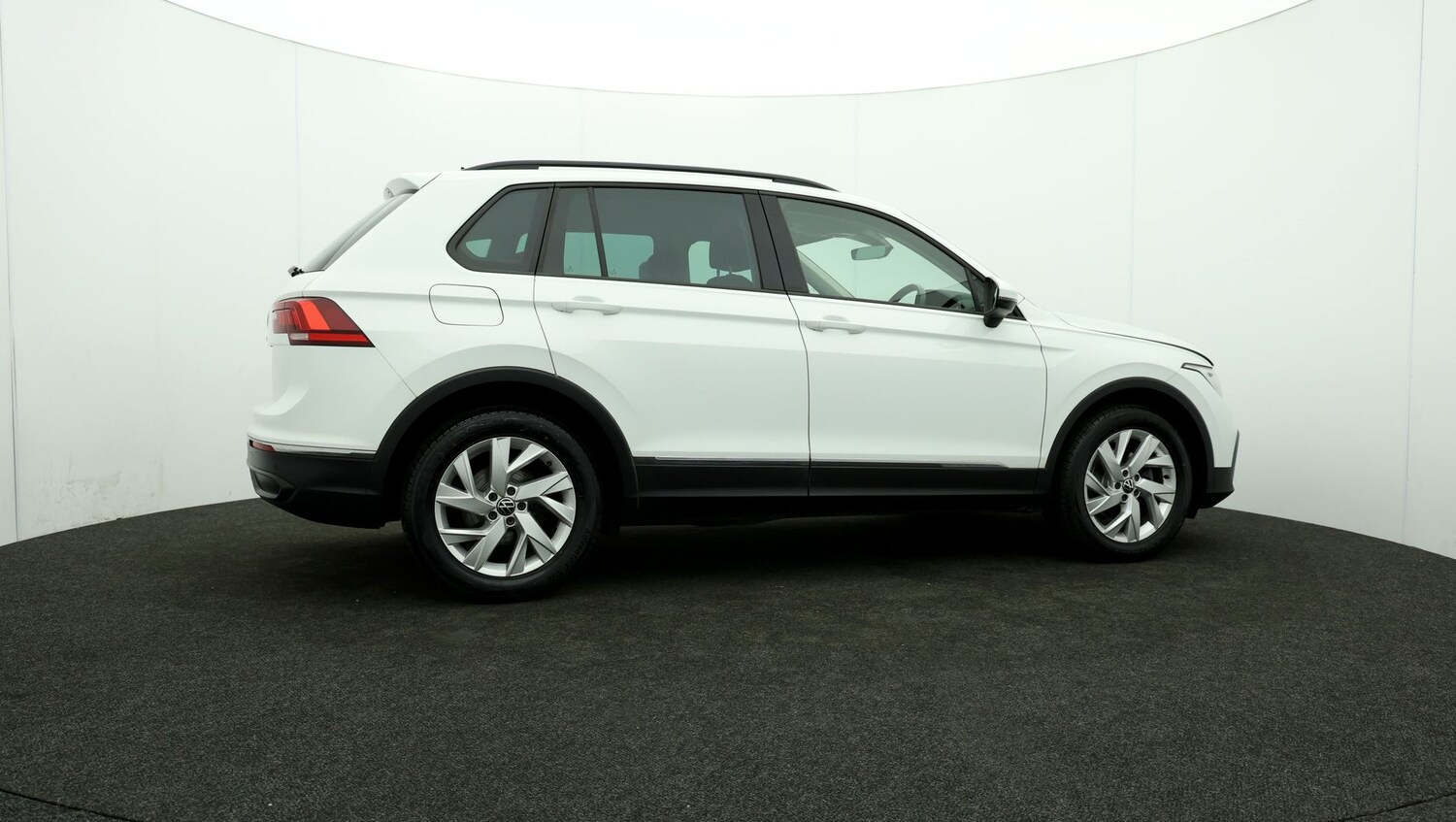 Used Volkswagen Tiguan for sale - 76809544: Photo 22