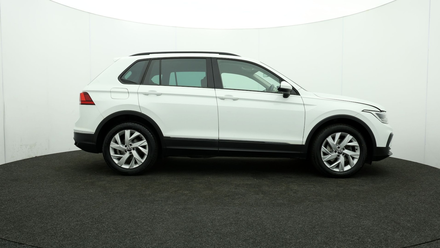 Used Volkswagen Tiguan for sale - 76809544: Photo 28