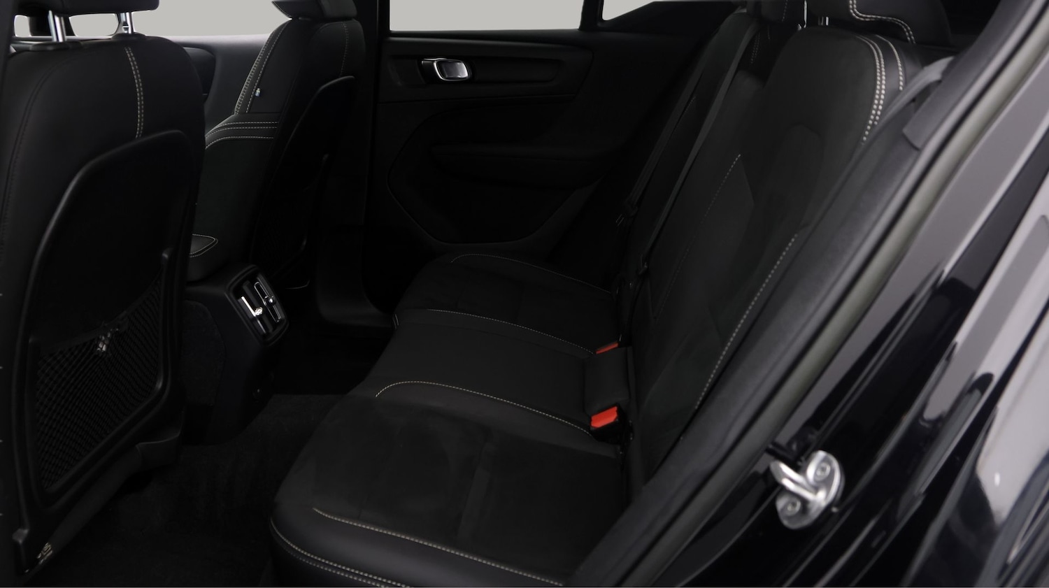 Used Volvo XC40 2022 for sale - 77204860: Photo 16