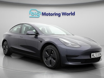 Tesla - Model 3