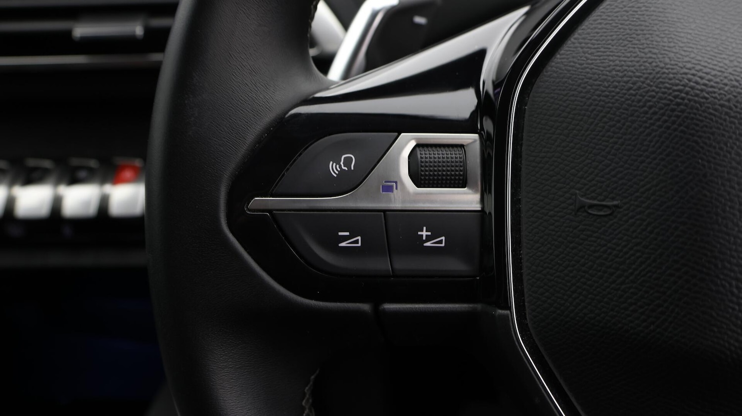 Used Peugeot 3008 2020 for sale - 76499592: Photo 22