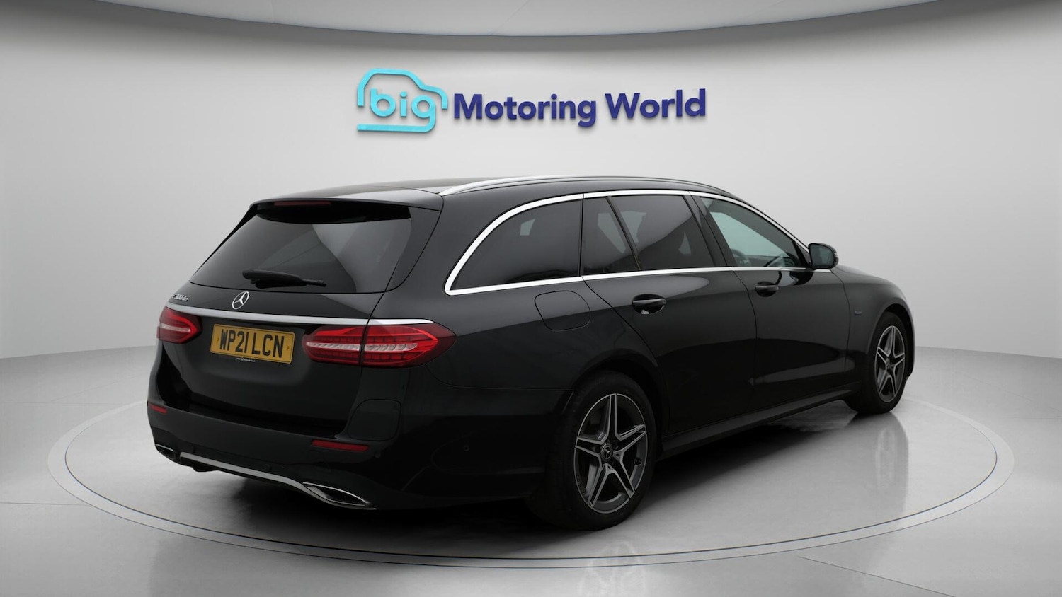 Used Mercedes-Benz E Class 2021 for sale - 76538405: Photo 8