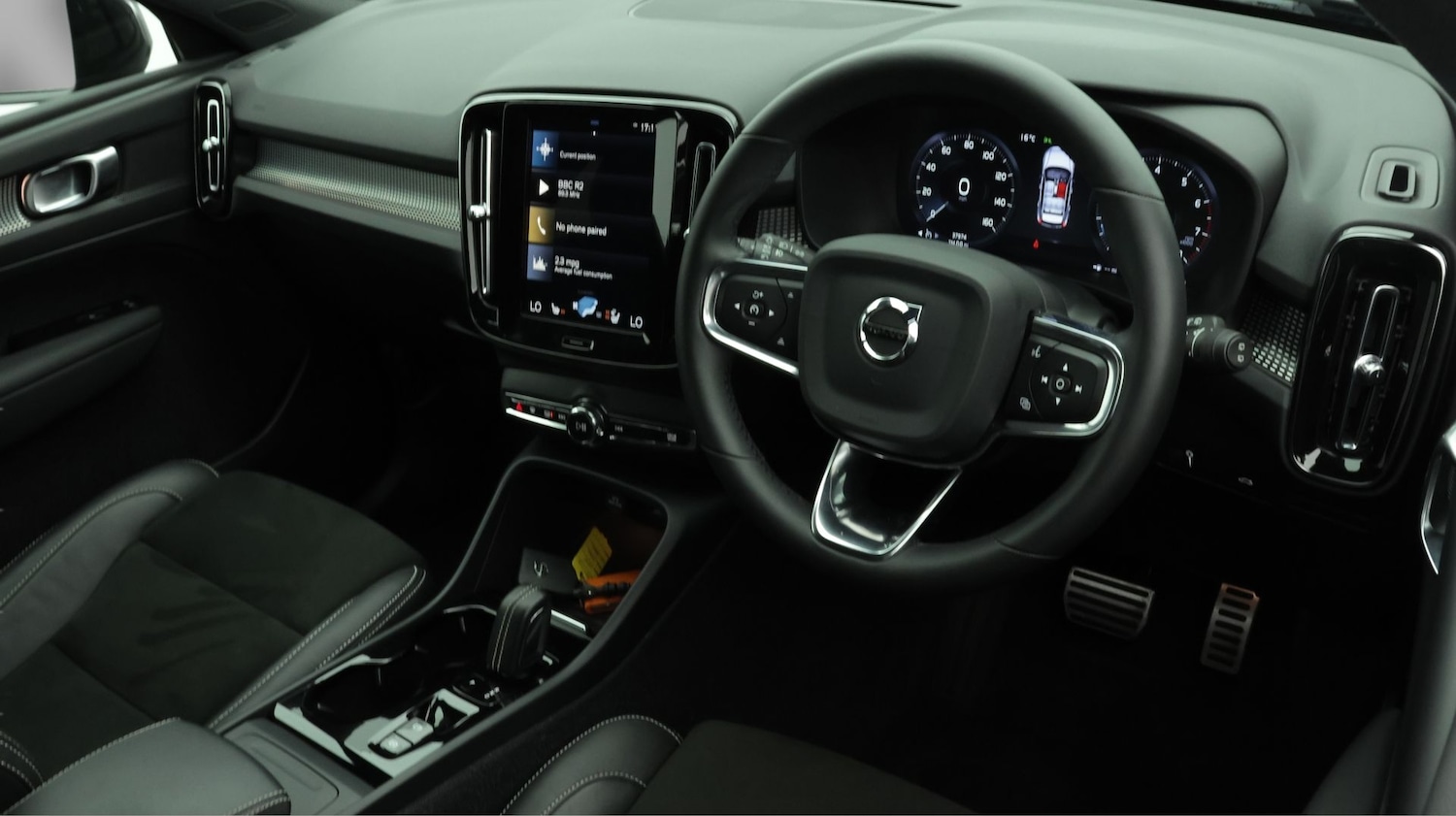 Used Volvo XC40 2022 for sale - 77528174: Photo 9