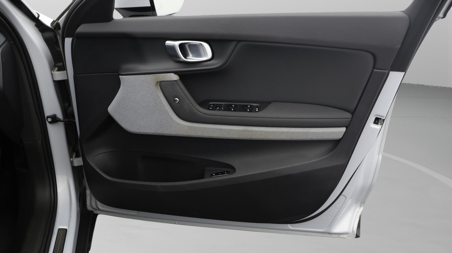 Used Polestar Polestar 2 2023 for sale - 76108561: Photo 16