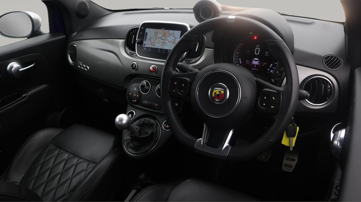 Used Abarth 595 2022 for sale - 76633659: Photo 10