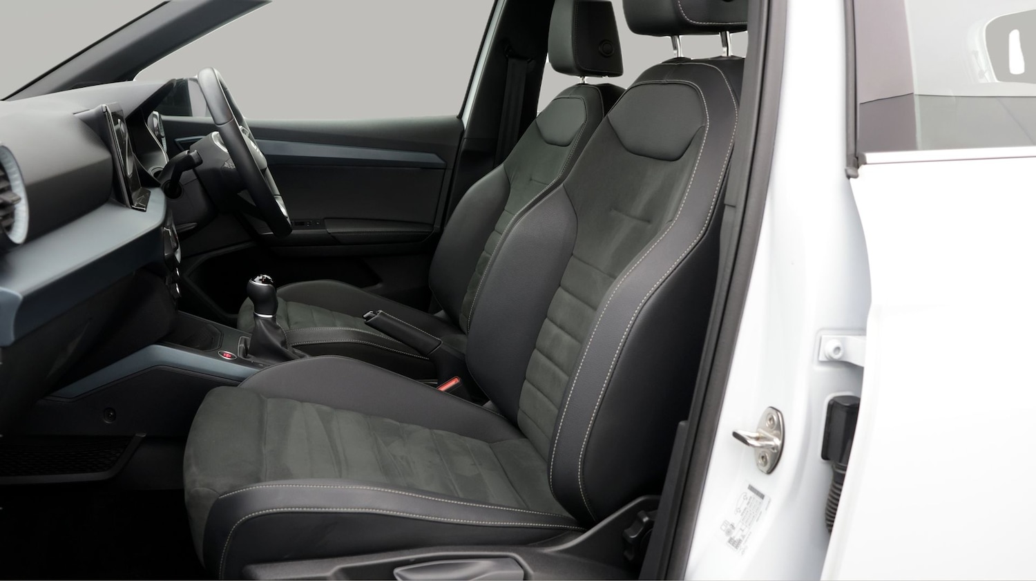 Used SEAT Arona 2023 for sale - 77935954: Photo 14