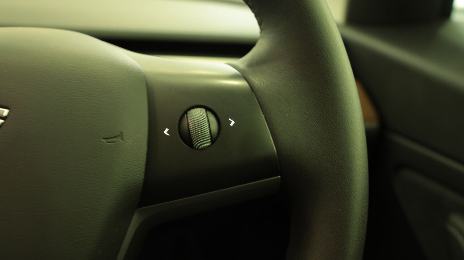 Used Tesla Model 3 2020 for sale - 78049019: Photo 23