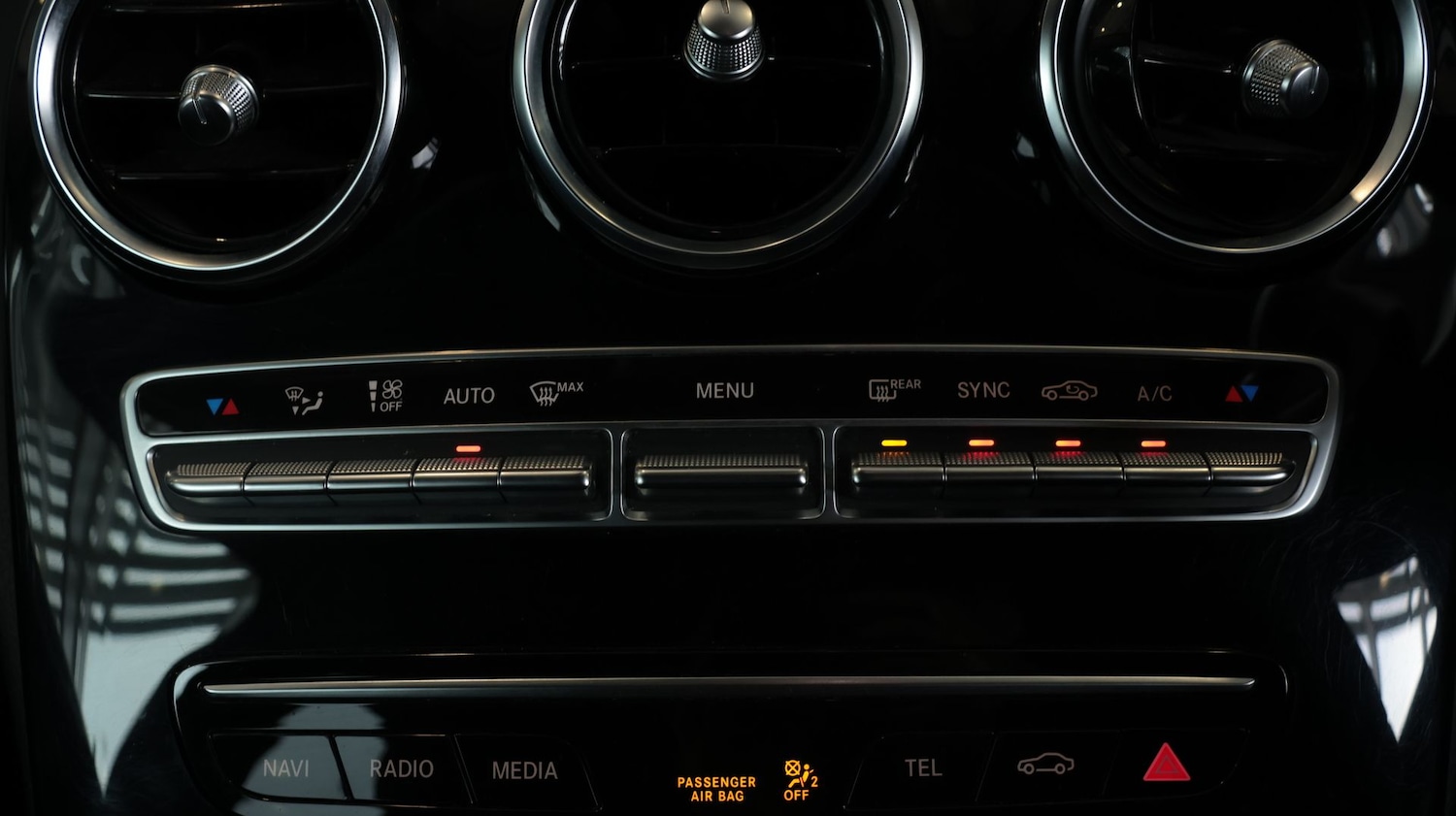 Used Mercedes-Benz C Class 2019 for sale - 77881451: Photo 12