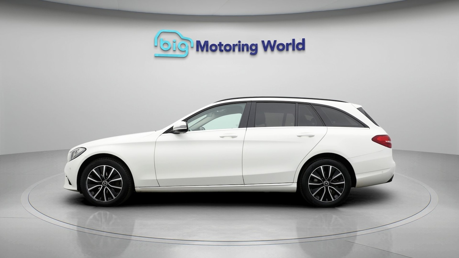 Used Mercedes-Benz C Class 2019 for sale - 77881451: Photo 4