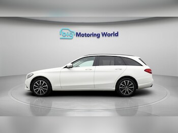 Used Mercedes-Benz C Class 2019 for sale - 77881451: Photo