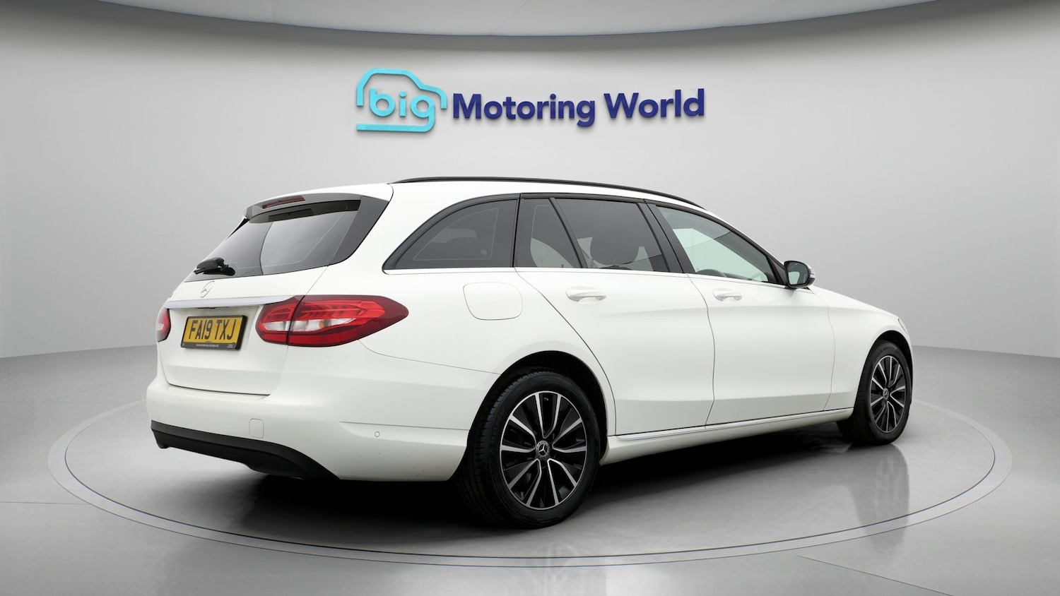 Used Mercedes-Benz C Class 2019 for sale - 77881451: Photo 7