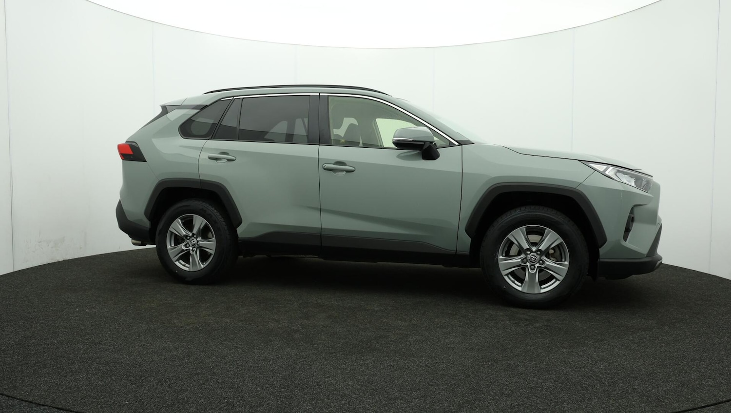 Used Toyota RAV4 2023 for sale - 76084524: Photo 32