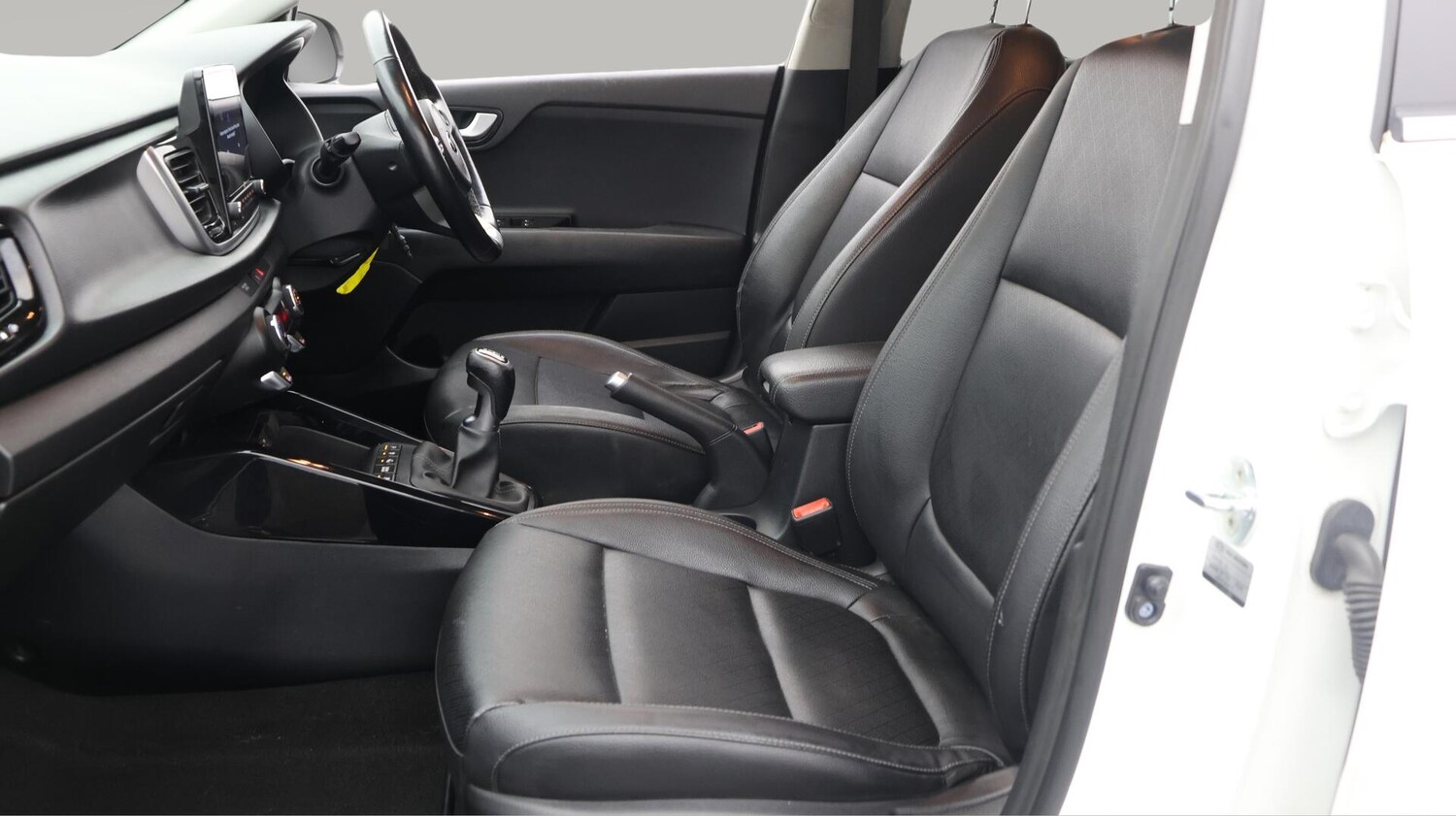 Used Kia Rio 2021 for sale - 76072104: Photo 21