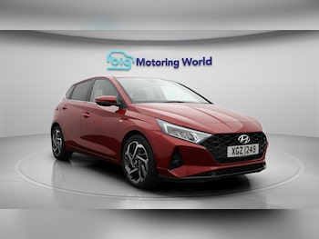 (22) - 1.0 T-GDi MHEV Premium Hatchback 5dr Petrol Hybrid DCT Euro 6 (s/s) (100 ps